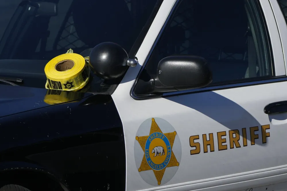 Los Angeles Sheriff’s dispatch system remains down, relying on radio communications