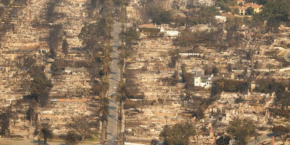 Los Angeles Wildfires Impact Thousands, Forecasters Warn of Increasing Winds