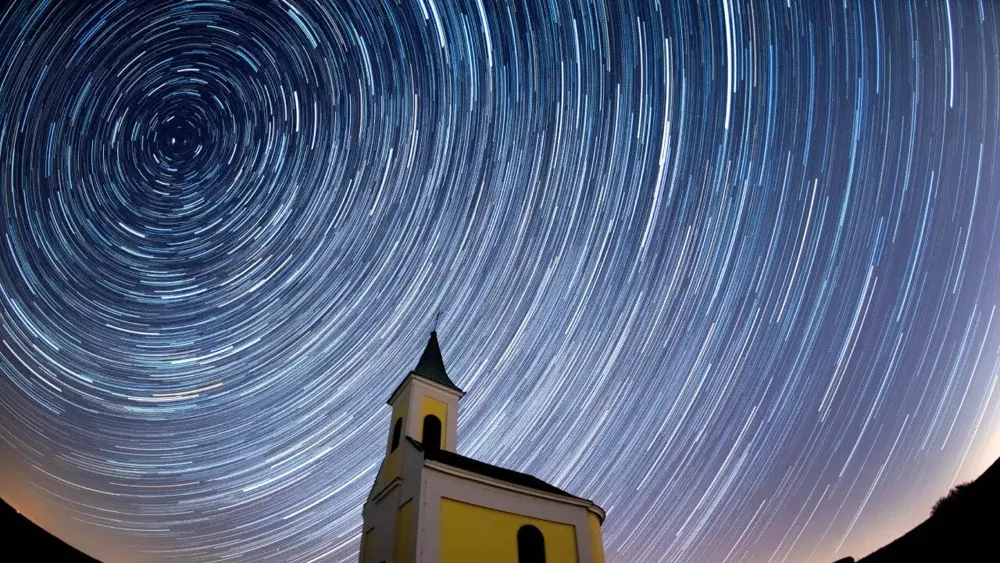 Lyrid Meteor Shower Peak Set for April 21-22: Best Viewing Tips