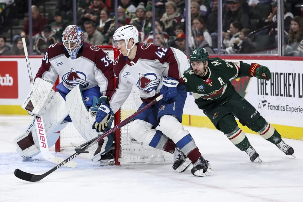 MacKinnon leads Avalanche to commanding 6-1 win against Wild with goal and assist