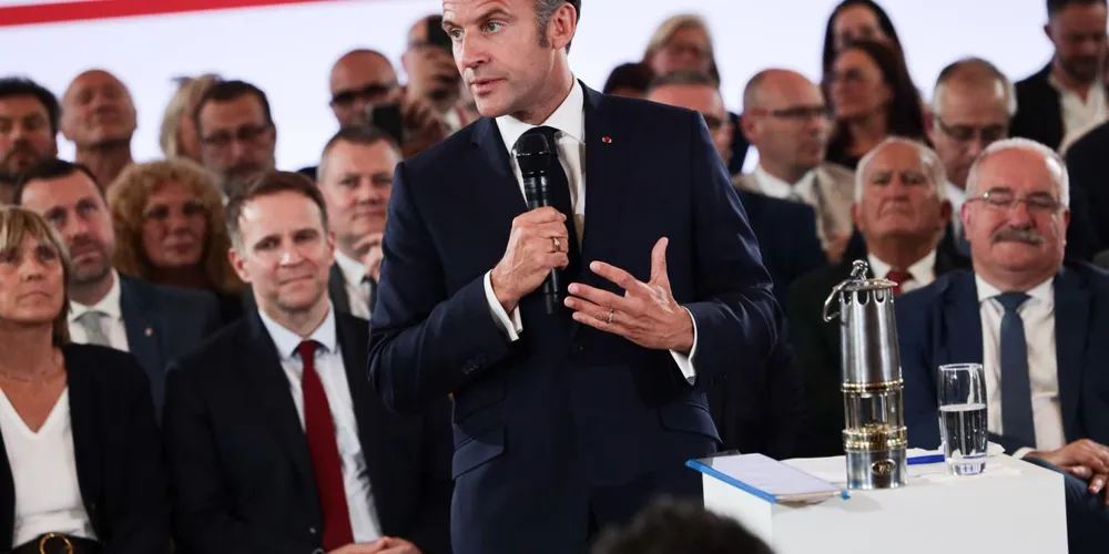 Macron's Historic Visit to Greenland: A Show of European Solidarity Against US Annexation Threats