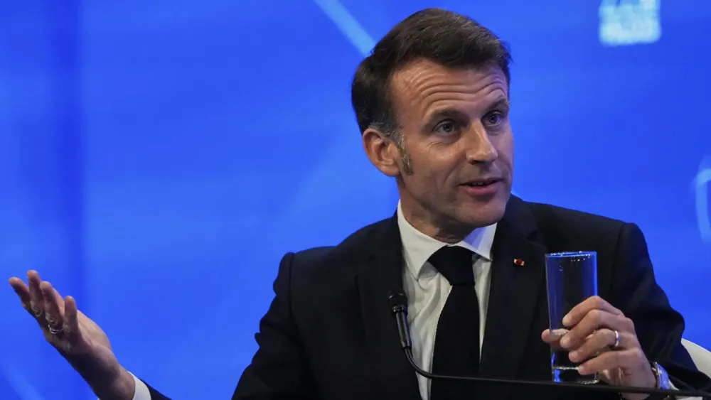 Macron Warns of Double Standards over Ukraine and Taiwan at Shangri-La Dialogue
