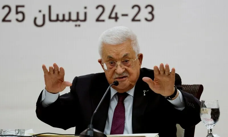 Mahmoud Abbas Calls for Disarmament of Hamas Amid Ongoing Conflict