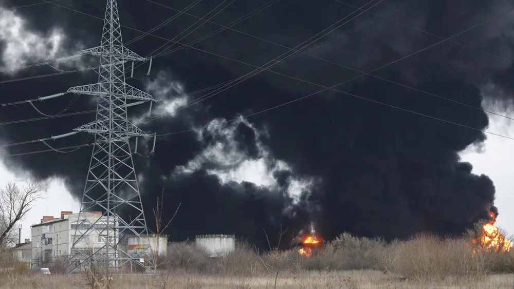 Major Fire Breaks Out at Russian Oil Depot Following Ukrainian Drone Strike