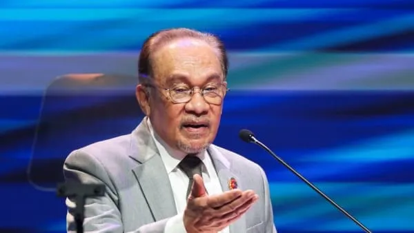 Malaysia's Anwar Unveils Cash Aid and Fuel Subsidy to Mitigate Cost of Living Crisis