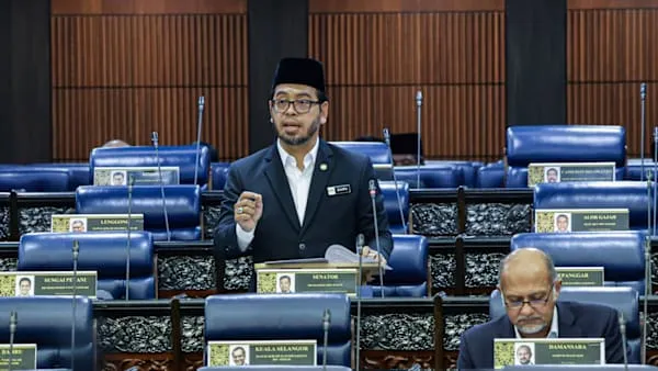 Malaysian Minister’s Claim Linking Work Stress to LGBTQ Identity Sparks Controversy
