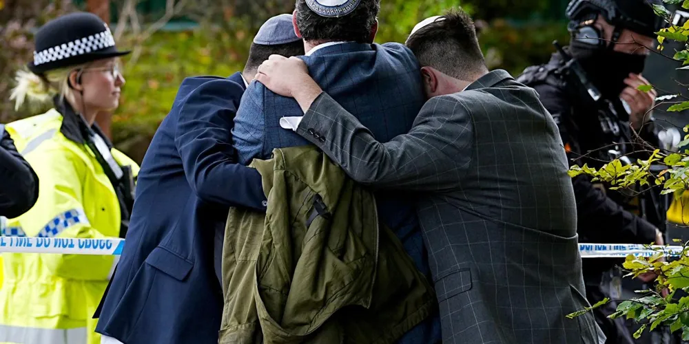 Manchester synagogue attack leaves two dead as assailant identified