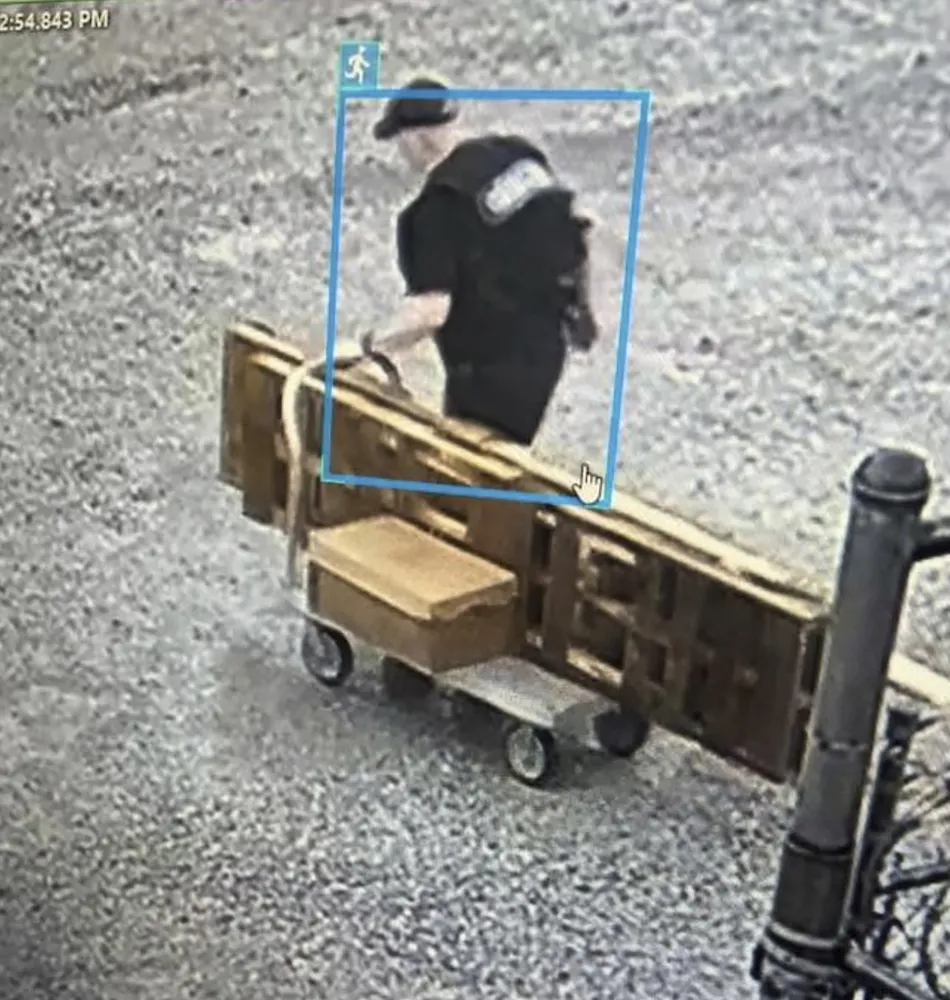 Manhunt Intensifies for Ex-Police Chief Grant Hardin After Daring Escape from Arkansas Prison