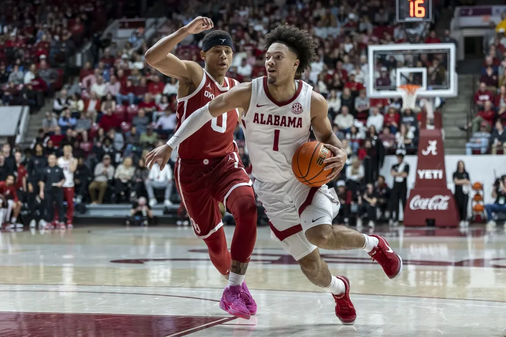 Mark Sears leads No. 5 Alabama to a decisive 107-79 victory against No. 12 Oklahoma