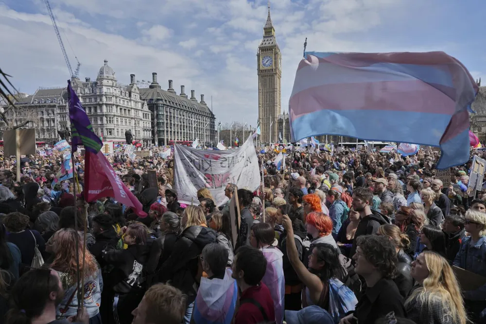 Thousands Rally in London Against UK Supreme Court's Definition of 'Woman'