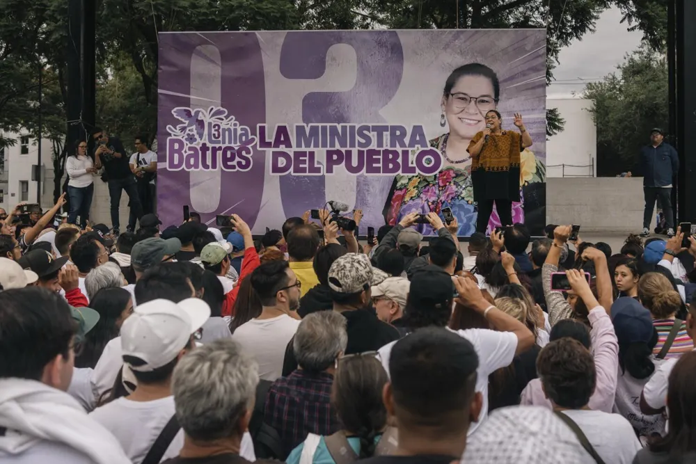 Mexico's New Supreme Court Likely to Be Dominated by President Sheinbaum's Morena Party