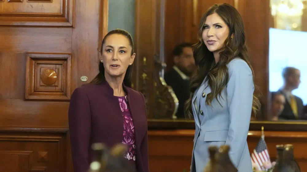 Mexico's President Sheinbaum Denies Inciting LA Protests Amid Claims from US Officials