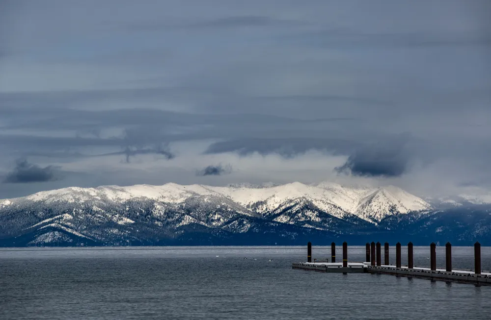 Mild Weather to Benefit Lake Tahoe Ski Resorts Amid Southern California Snowfall