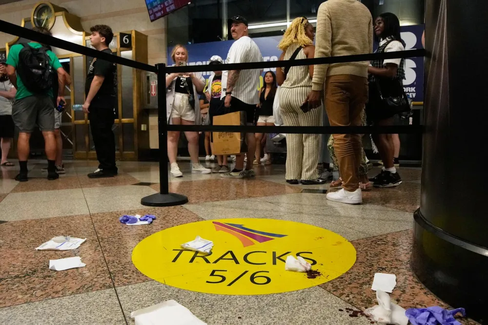 Multiple Injuries in Stabbing Incident at New York's Penn Station Ahead of Major Sporting Events