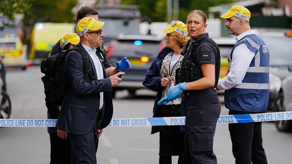 Two Killed in Terrorist Attack at UK Synagogue on Yom Kippur
