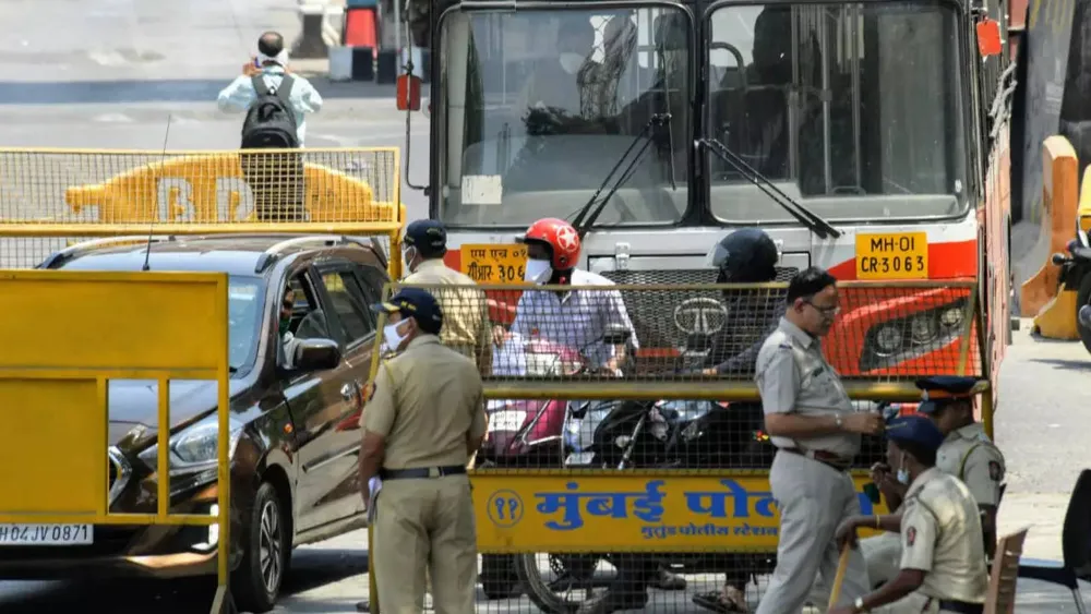 Mumbai Police Deploy Over 14,000 Officers for New Year's Eve Security