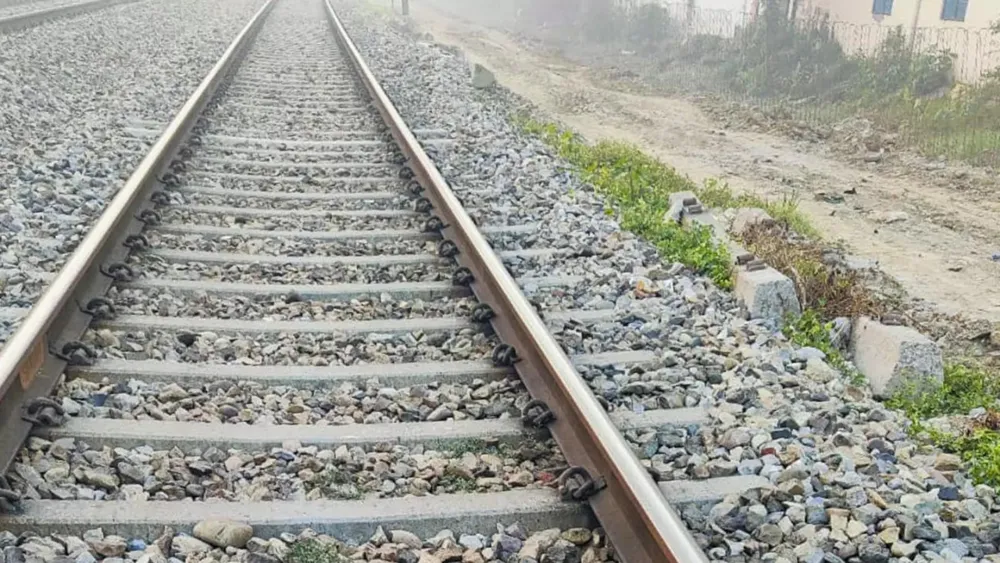 Narrow Escape for Train as Iron Gate Discovered on Tracks in Saharanpur