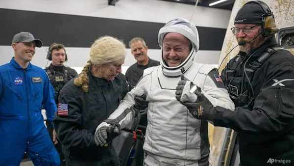 NASA Astronaut Mike Fincke's Medical Mystery During Space Mission