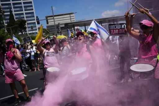 Mass Protests Erupt in Israel Demanding End to Gaza War and Release of Hostages