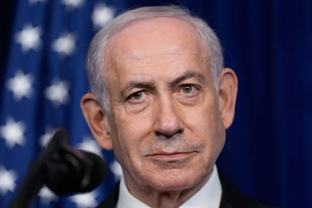 Netanyahu Faces Growing Isolation as He Addresses UN Amid Domestic Political Struggles
