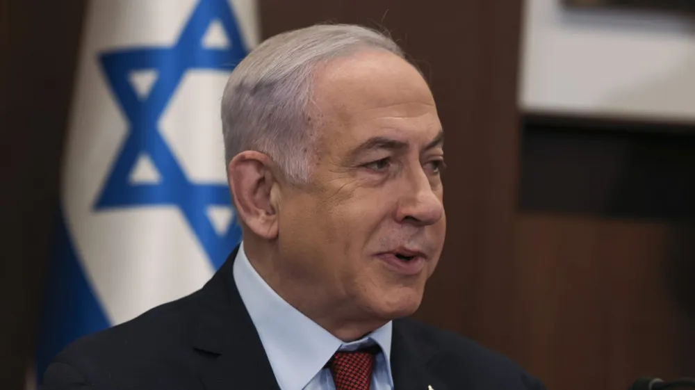 Netanyahu successfully undergoes prostate surgery