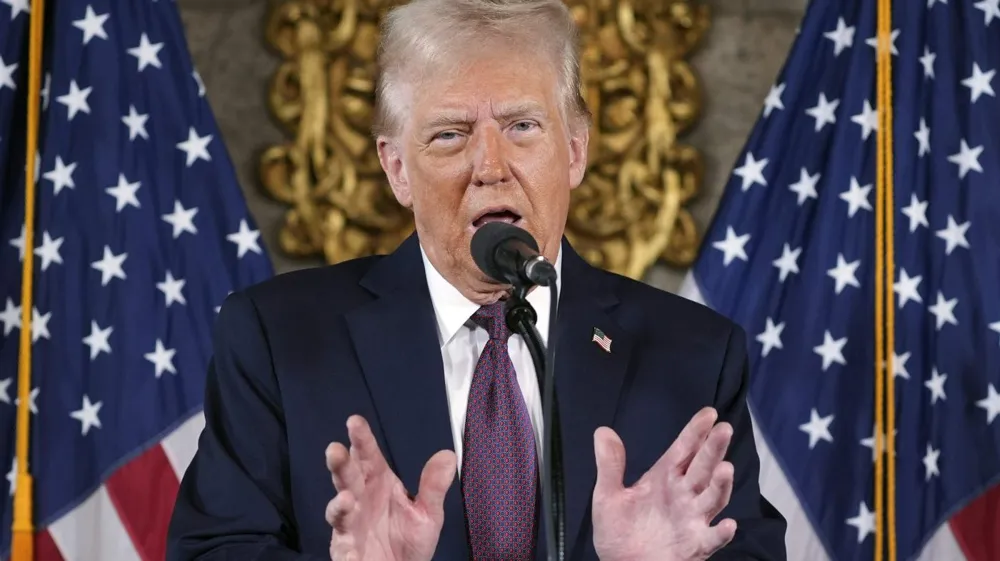 Trump Appeals to Supreme Court to Block Upcoming Sentencing Amid Presidential Transition