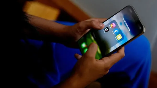 New Zealand's Prime Minister Proposes Social Media Ban for Users Under 16