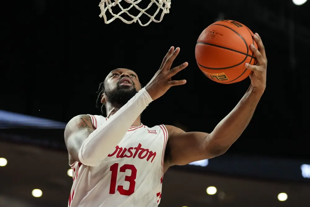 No. 12 Houston Secures Seventh Consecutive Win Against TCU