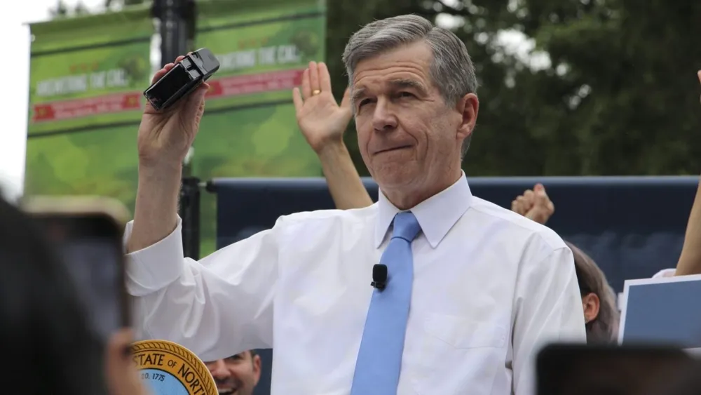 North Carolina Governor Commutates Death Sentences for 15 Inmates on Final Day in Office