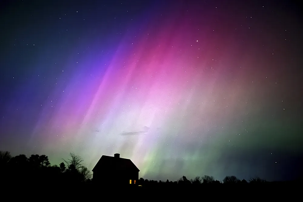 Northern lights may enhance New Year celebrations in U.S. skies