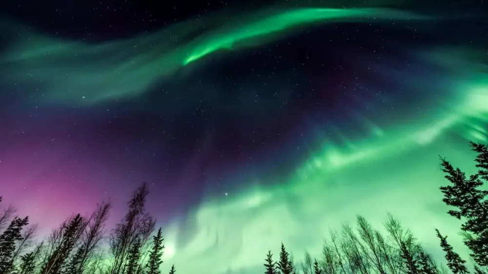 Northern Lights Set to Dazzle the US on New Year's Eve: Viewing Guide and Locations