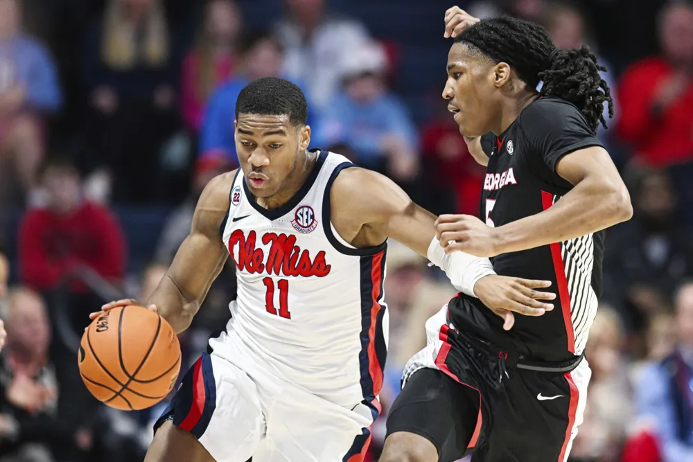 Ole Miss defeats Georgia 63-51, powered by Murrell and Brakefield's performance