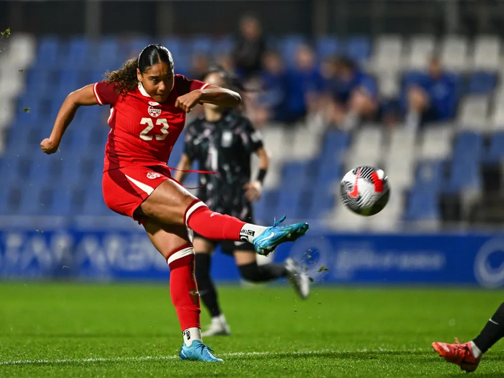 Olivia Smith Becomes First Women's Footballer to Command £1 Million Transfer to Arsenal