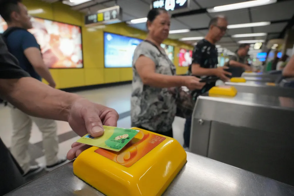 Operators Should Share Costs of HK$2 Fare Scheme for Fair Distribution