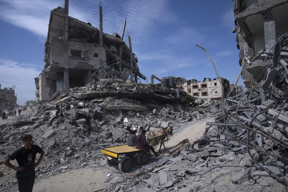 Gaza's Destruction Leaves Residents Eager to Return with Little Hope for Reconstruction