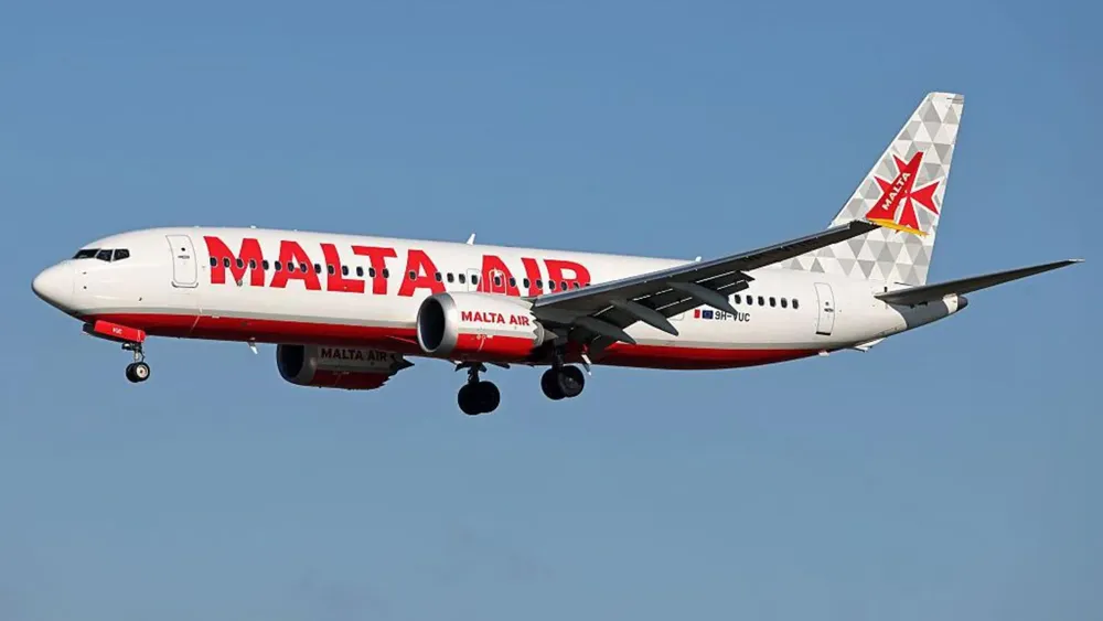 Passenger Nearly Sucked Out of Ryanair Window Mid-Flight
