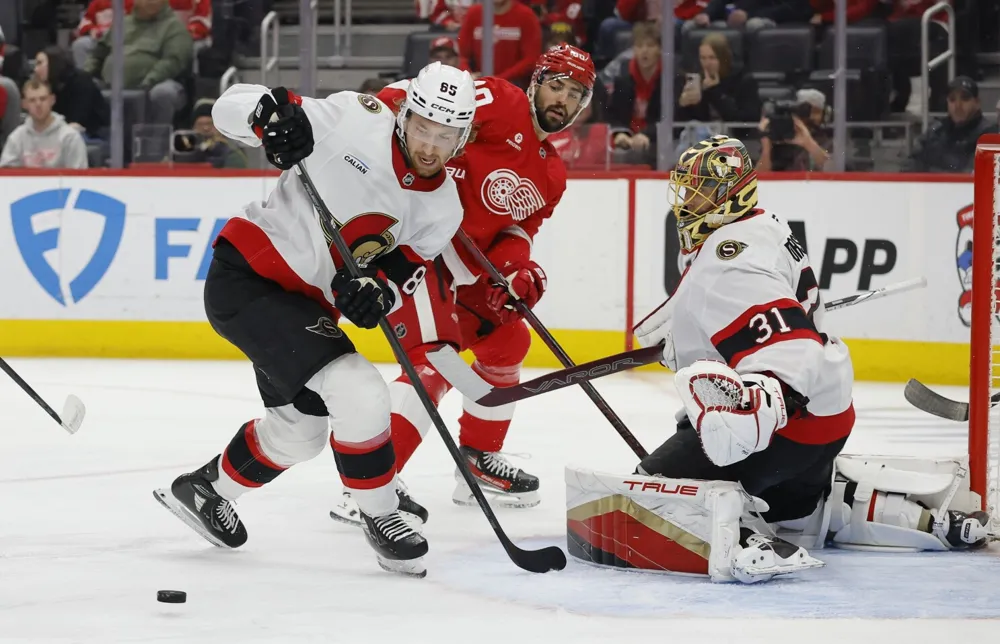 Patrick Kane's OT Power Play Goal Secures Fifth Victory for Red Wings Over Senators