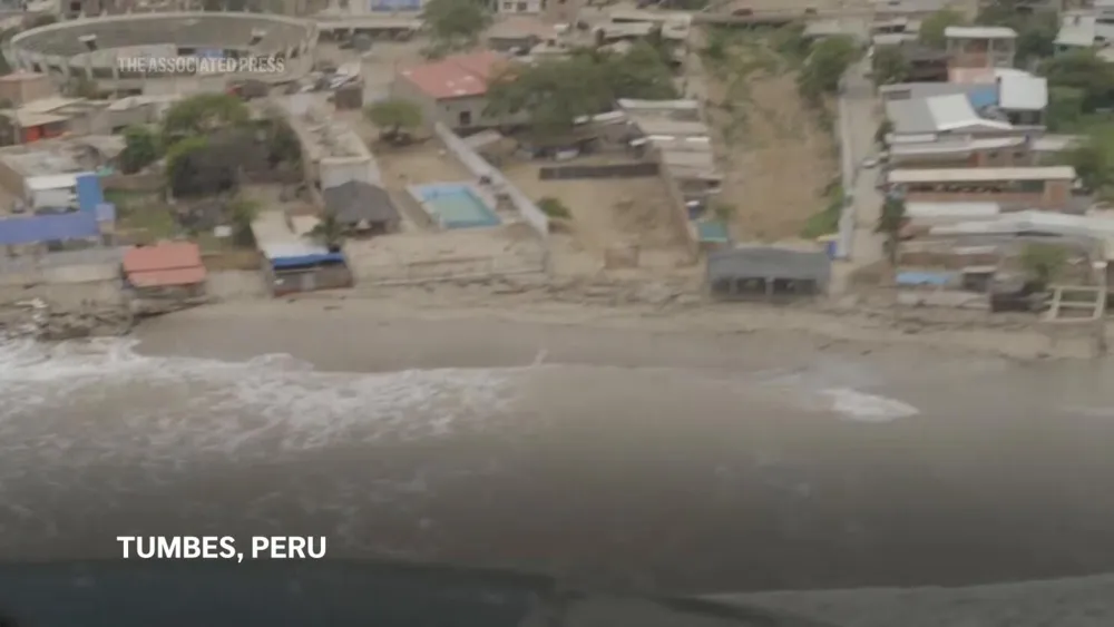 Peru's Navy Successfully Rescues Stranded Fishermen Amid Heavy Waves