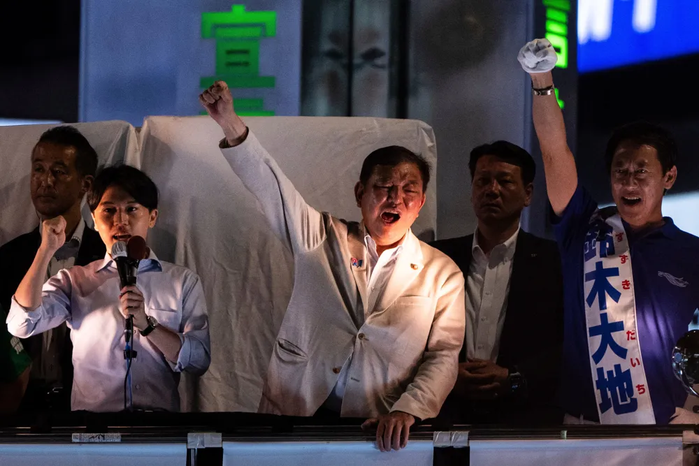 Pressure Mounts on Japan PM Ishiba to Resign Following Electoral Defeat and Trade Deal Speculation