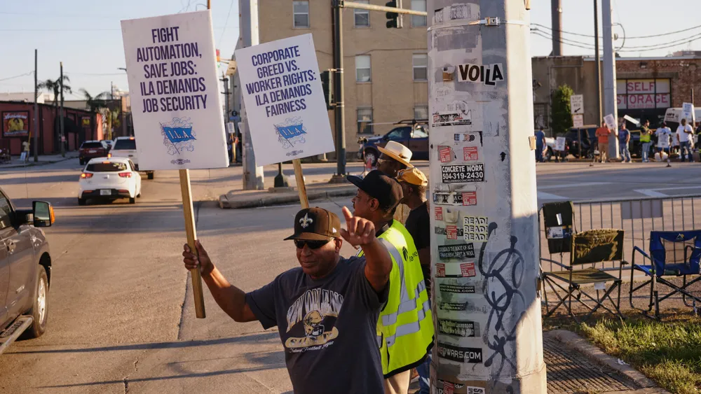 Port Workers Secure Labor Deal, Avoid Potential Strike Ahead of Deadline