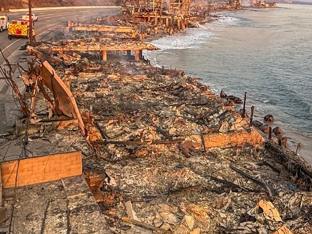 Powerball Winner Edwin Castro's Malibu Mansion Destroyed in Wildfires