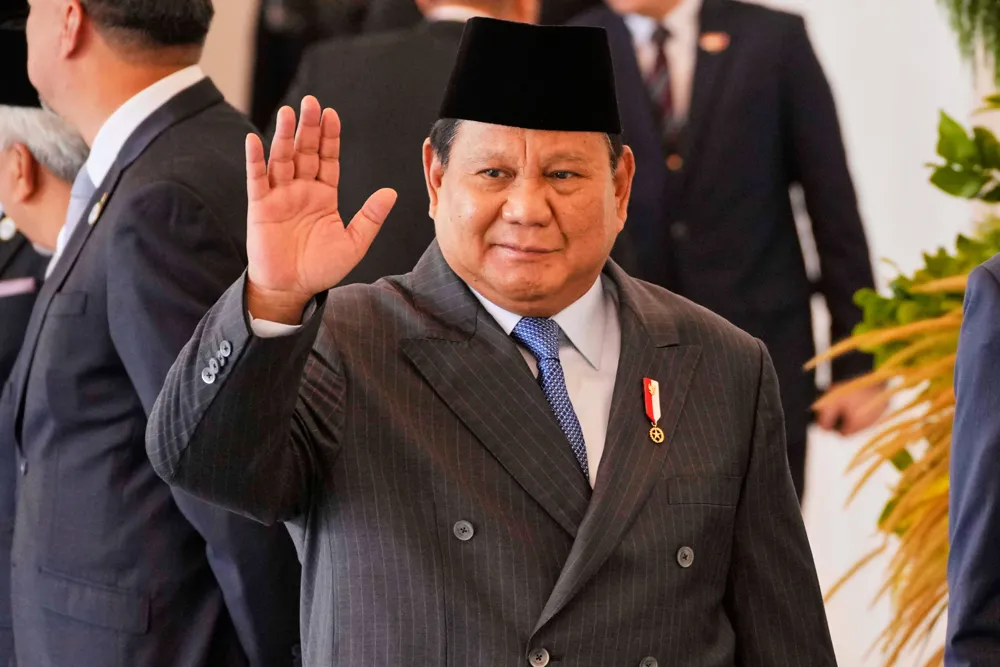 Prabowo’s Pardons of Corruption Convicts Ignite Political Controversy in Indonesia