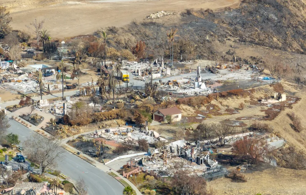 Prepare for Southern California's Windstorm: Power Outage Safety Tips