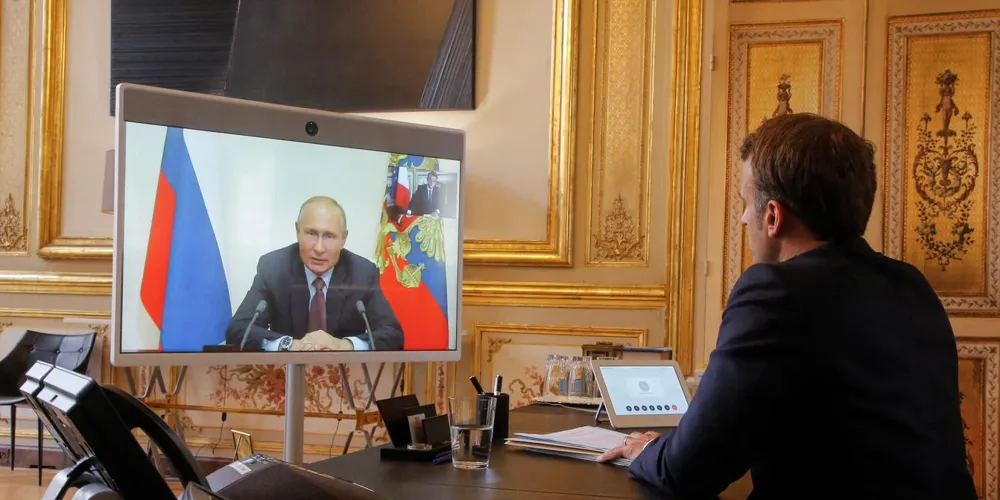Putin and Macron discuss Ukraine and Iran in first phone call since 2022