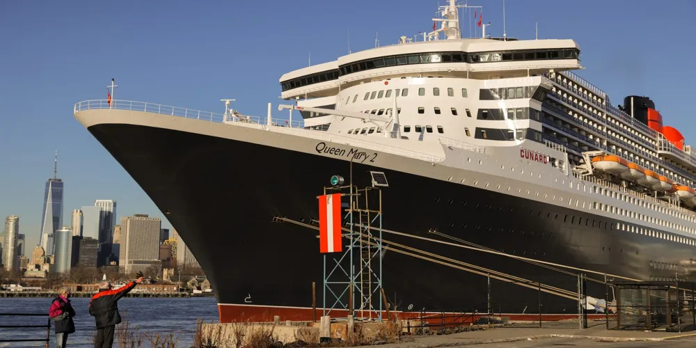 Recent Gastrointestinal Outbreaks Affect Passengers and Crew on Queen Mary 2