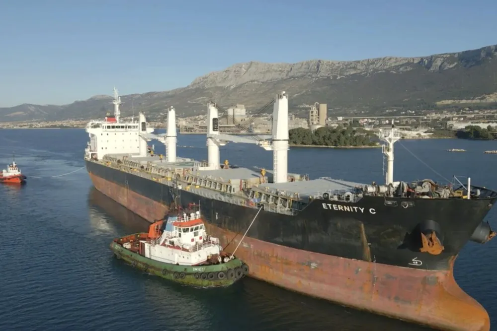 Yemen’s Houthis Increase Shipping Attacks in Red Sea, Three Dead from Eternity C Assault