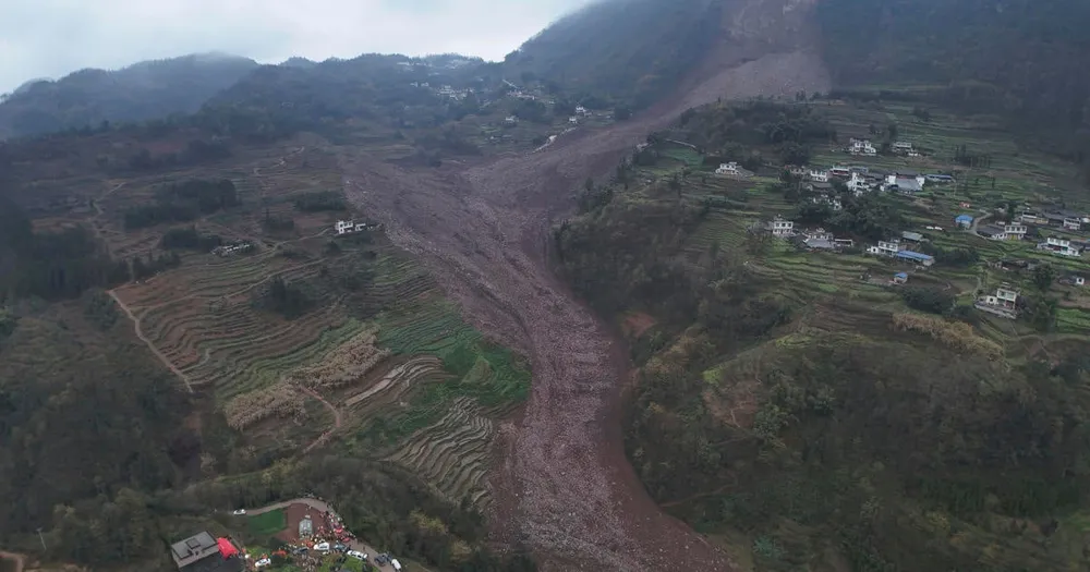 Rescue Operations Intensify for Missing People Following Landslide in Sichuan, China