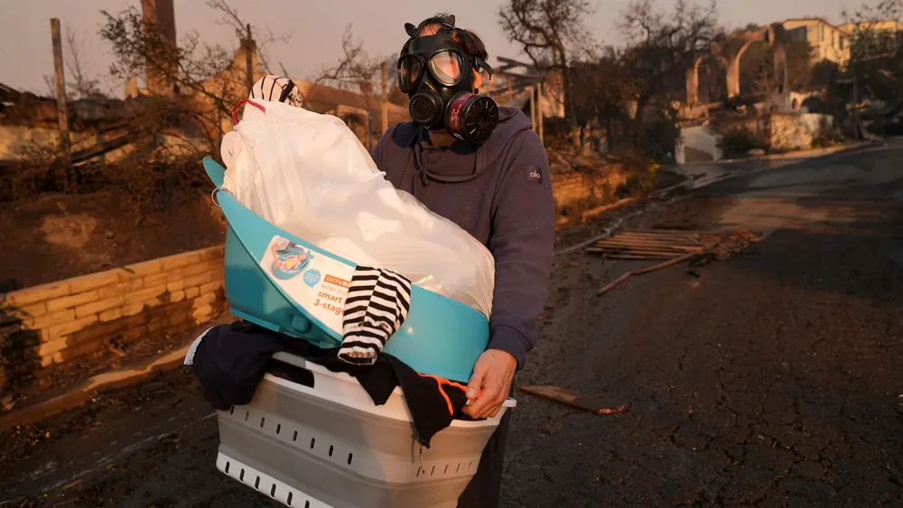 Residents Share Gratitude Amid Devastating Los Angeles Wildfires