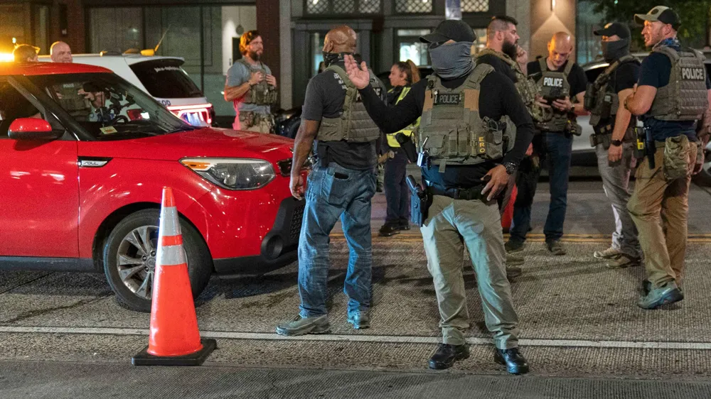 Residents Voice Concerns Over Increased Federal Presence in Washington D.C. Amid Police Takeover