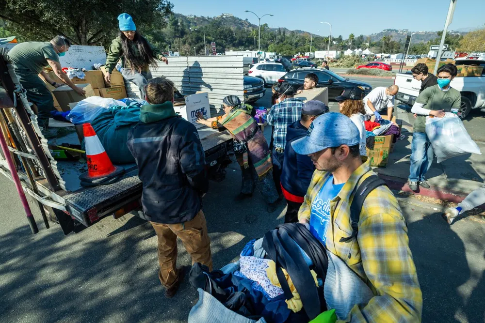 Resources for Los Angeles Fire Victims: Free and Discounted Aid